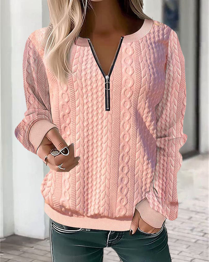 Tuva | Elegant zip-up sweater